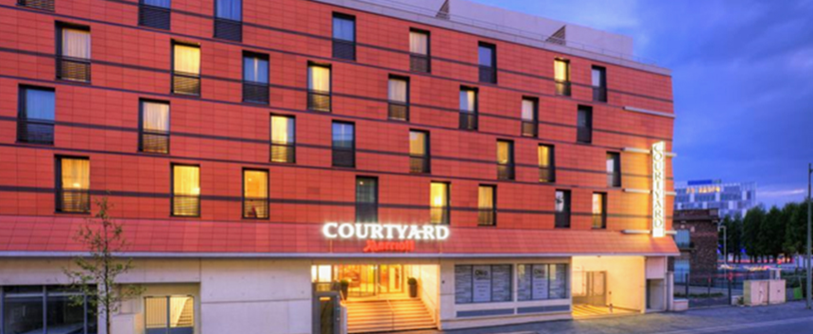 THE COURTYARD HOTEL BY MARIOTT
